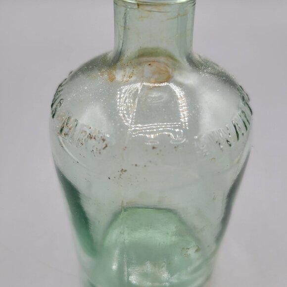 Vintage Mrs Stewarts Bluing Green Glass Bottle With Embossed Text - Picture 7 of 9
